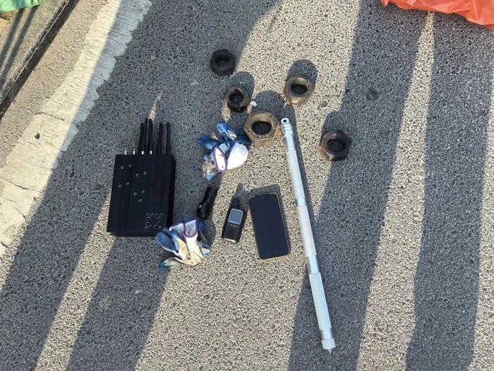 直奔方舱医院下手,冒充学校“出手”,3人被抓!