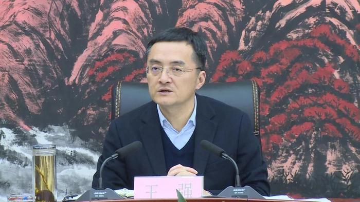 逮住一个南昌副市长,挖出一条灰色产业链