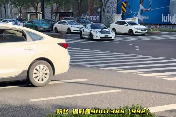 保时捷911GT3RS姿态是真稳，8缸性能战车小合集，感谢兄弟们支持！