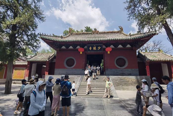实探新住持履职次日的少林寺:“平安香”等收费项目已不见踪影