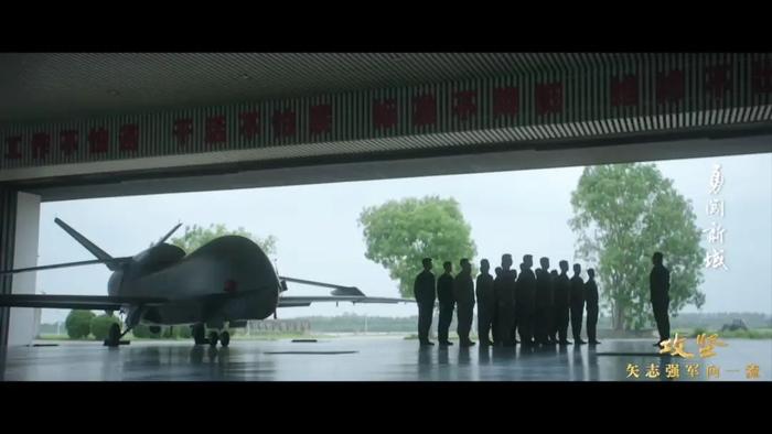 珍贵画面公开:无侦-10起飞画面首次曝光,无侦-7、无侦-10首次动态同框,空军无人机训转战,细节罕见披露