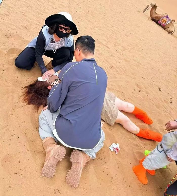 全网点赞的军医夫妇,身份披露