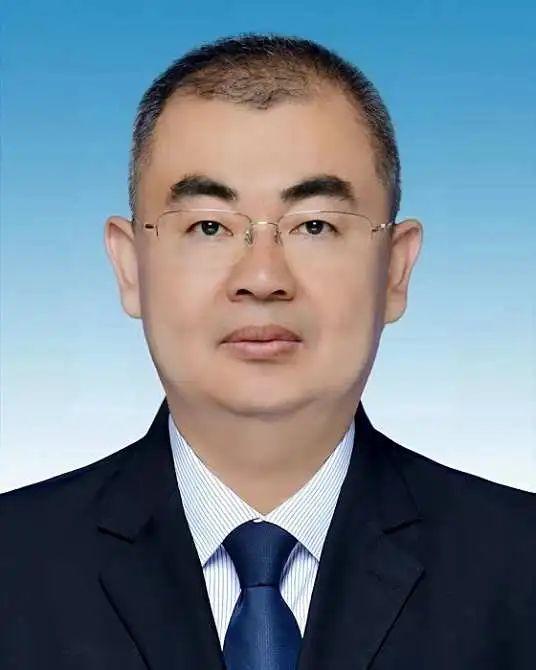 班子三人，半个月内官宣落马