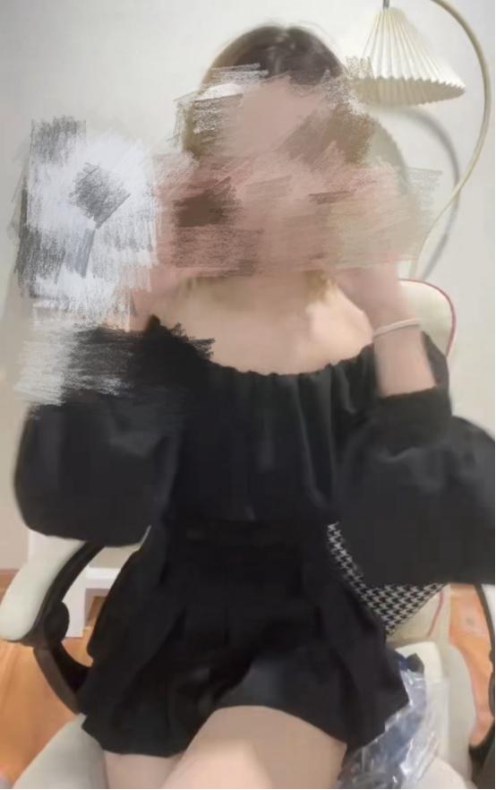 羞辱、黄腔、性骚扰,被直播公司围猎的未成年人