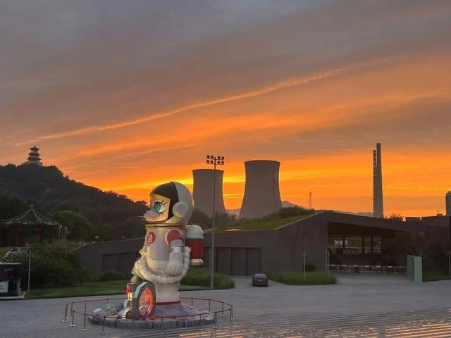 北京七夕限定晚霞，中国式浪漫拉满！