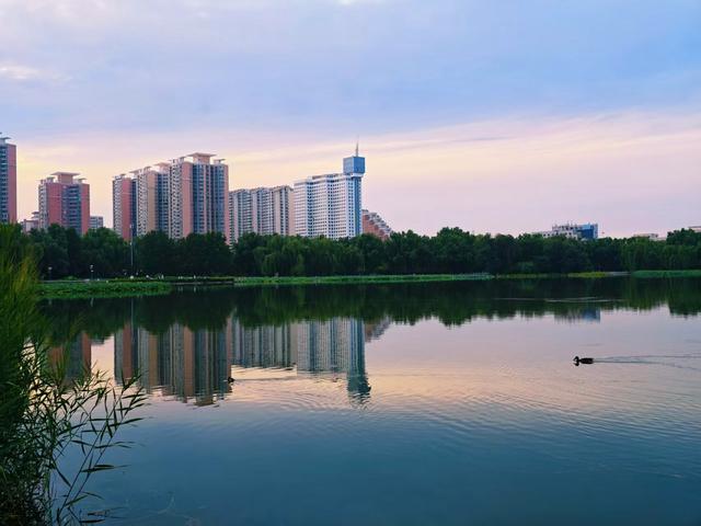 浪漫温馨！七夕限定版北京晚霞来了