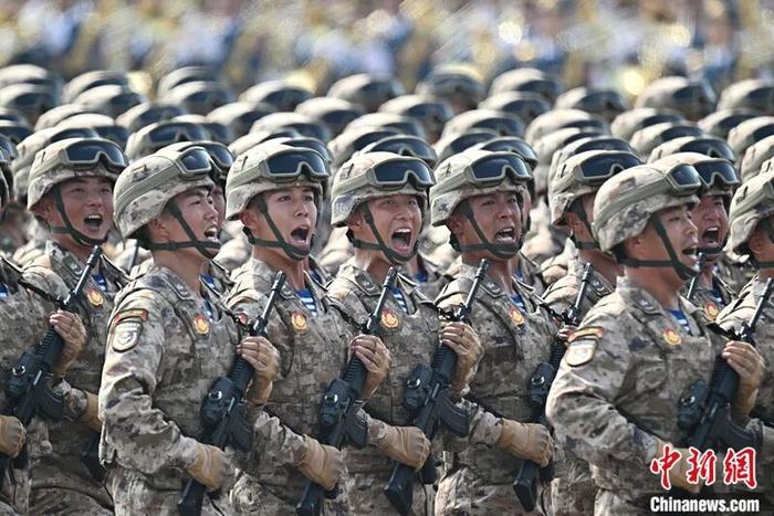 珍藏!九三阅兵高清大图来了