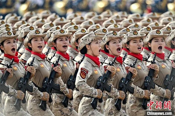 珍藏!九三阅兵高清大图来了
