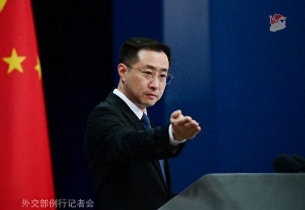 石平称中国对其制裁是一种光荣,外交部回应
