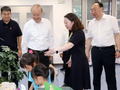 教师节来临之际,尹力调研并看望慰问教师,要求奋力推动教育强国首善之区建设再上新台阶