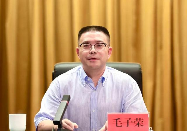 高兴夫，副省级职务被撤销