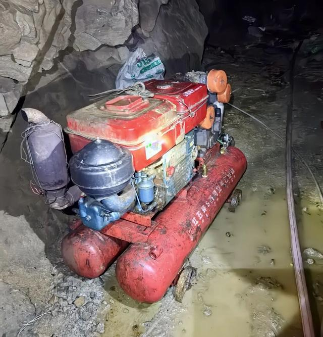 官方媒体披露四川康定市竹林金矿重大涉险亡人事件始末