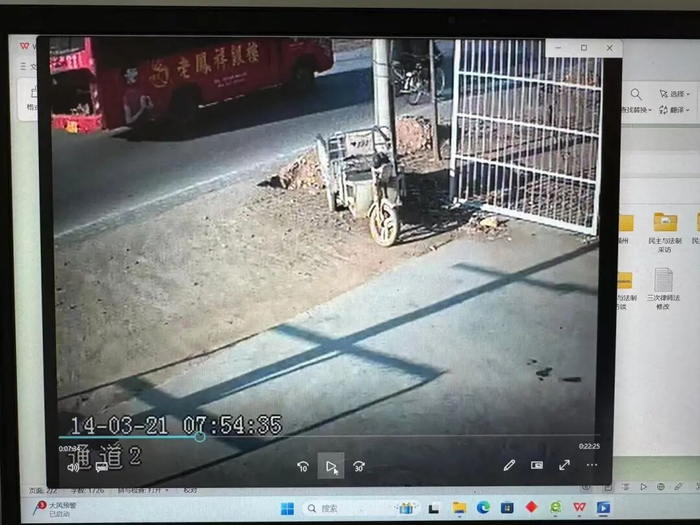 退休警察实名举报“11年前事故肇事司机存疑”：78岁老人车祸重伤后离世，当年鉴定疑未勘验实车