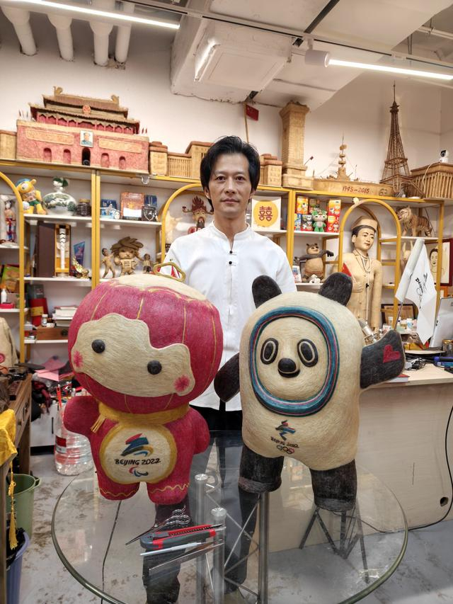 鸟巢、冬奥会吉祥物、十二生肖…… 他让碎发“立地成雕”