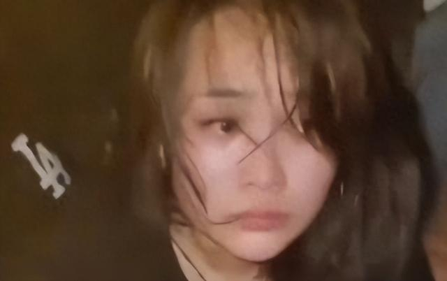 柬埔寨记者因触碰女嫌犯脸遭终身禁业