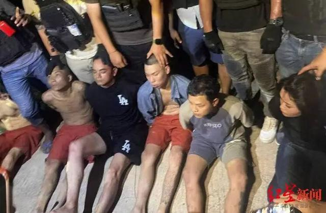 柬埔寨记者因触碰女嫌犯脸遭终身禁业