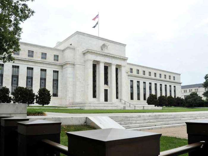 这可能是美联储会议前最重要的经济调查报告：褐皮书披露美国最新经济状况