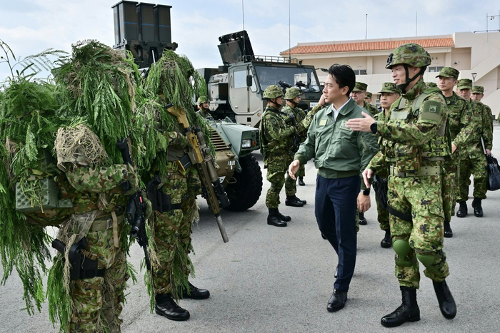 高市早苗涉台言论极其危险，恐招必败之战