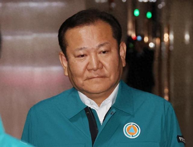 韩国内乱特检组要求对前行政安全部长判处15年有期徒刑