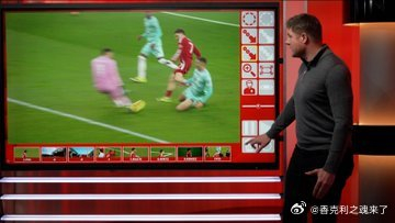 维尔茨对阵伯恩利触球103次，进攻三区传球60次