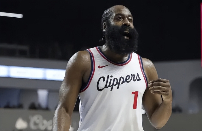 快船110-138公牛1喜3忧！祖巴茨仍崩，尼德豪泽被弃，全队太疲惫