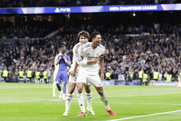 不知道未来会怎么样，但哪怕只有一刻