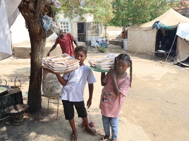 国际慈善机构报告:800万苏丹儿童已失学484天