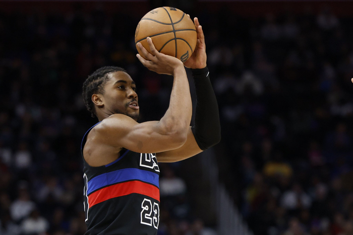 火箭挑落东部第一，杜兰特透支体能，谢泼德进步神速