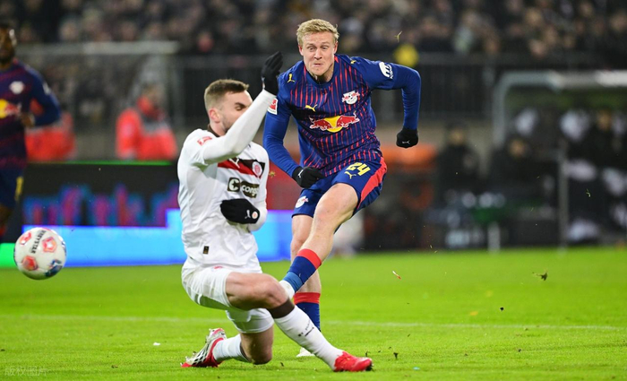 德甲最新积分战报 莱比锡遭副班长绝平 差拜仁14分重回前4