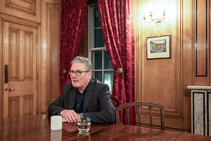 外交部介绍斯塔默访华行程