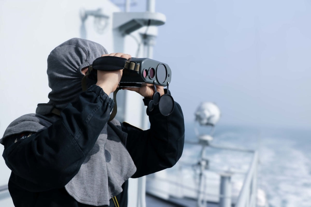 东部战区:快速锁定跟踪,开火!