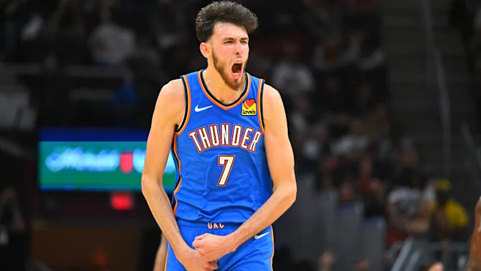 全明星24人名单出炉！詹姆斯进替补阵容延续神迹 小卡哈登均无缘