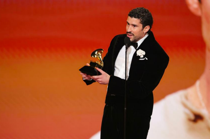 格莱美颁奖礼上，比伯、“碧梨”、Bad Bunny等歌手公开反对ICE