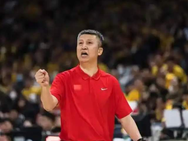 郭士强谈集训！不能松懈，新面孔丰富技战术，23号抵达日本备战！