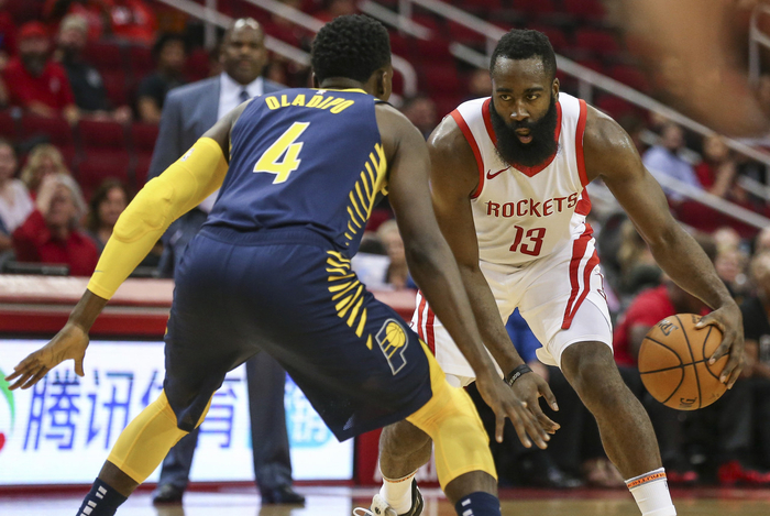 火箭三连胜，紧追掘金马刺，申京39+16大放异彩，他值得全明星？