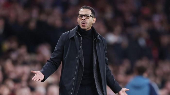 萨顿批评内托染红成转折点，内维尔质疑桑切斯表现影响比赛走势