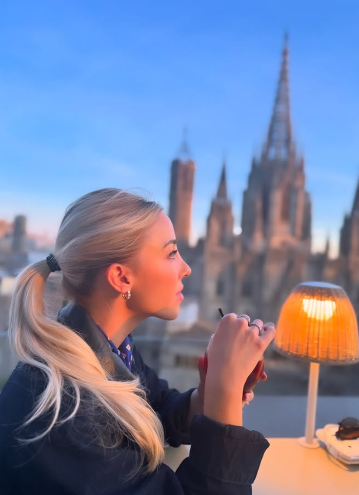 哈登前队友的娇妻晒绝美侧颜！她曾被誉为是NBA最美女记者