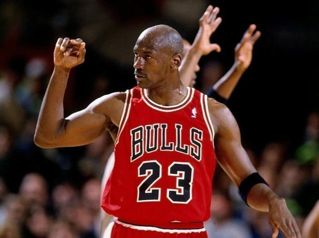 NBA无法超越的五大神迹：单场100分垫底，榜首将永远尘封