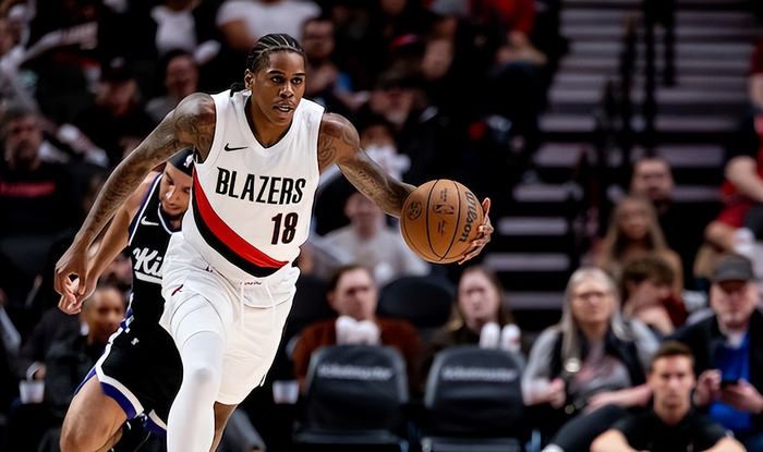 开拓者官宣下放杨瀚森！与扬布拉德签下双向合同 将裁掉库克