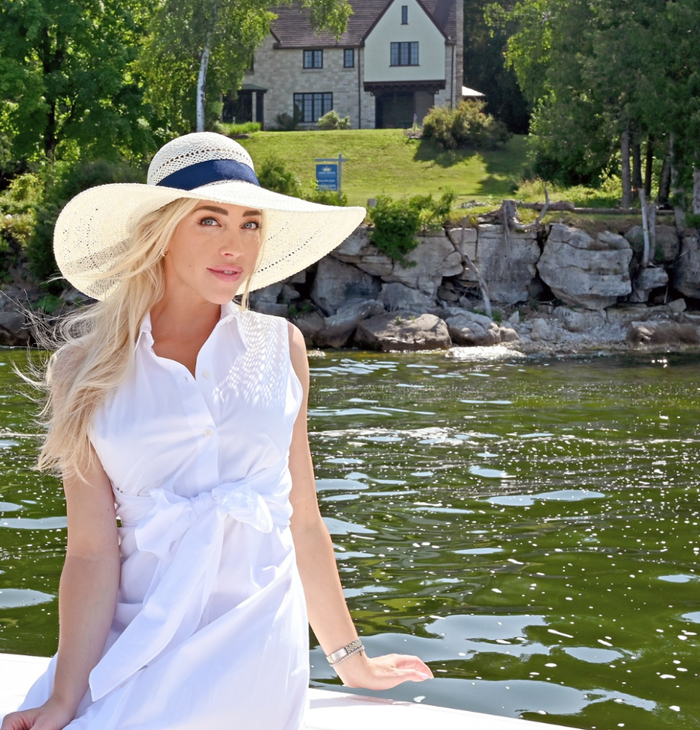 哈登前队友的娇妻晒绝美侧颜！她曾被誉为是NBA最美女记者