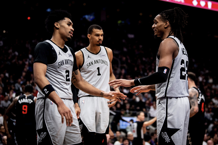 实力榜：马刺蝉联榜首骑士逼近前五 火箭勇士排名下滑湖人第11