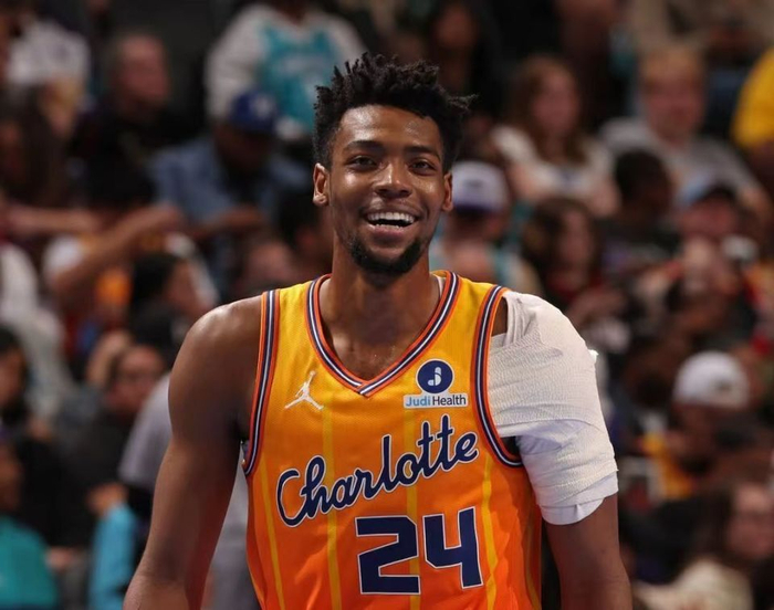 27战18胜！常年烂队崛起，三少平均22岁，自26年以来进攻联盟第一