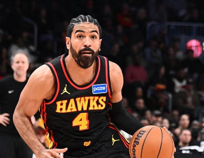 交易被湖人坑苦了！年薪1150万，场均4+3，诈骗犯让老鹰白丢神射