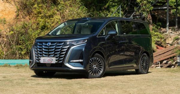 腾势d9价格2025纯电续航 w700d1q75cms.jpg?by=cms_fixed_width