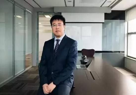 陈大年成立掌门科技,其中最为人熟知的项目是WiFi万能钥匙