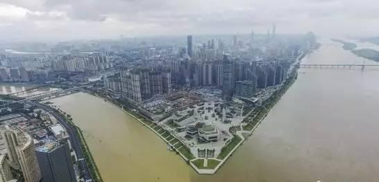 湖南洪水 图片来自视觉中国