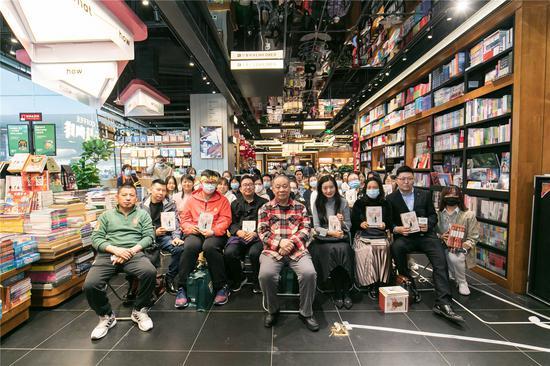 《刘心武妙品红楼梦》新书发布会现场