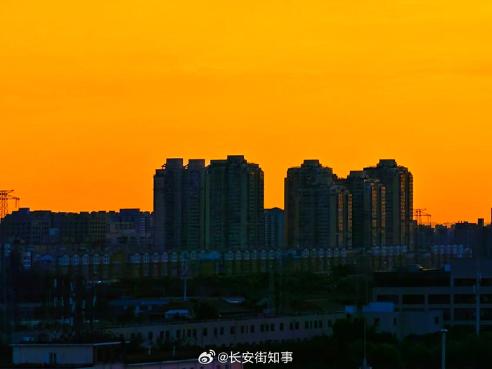 唯美！北京朝霞像橘子果冻