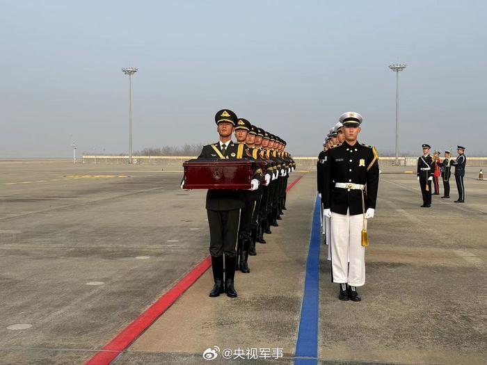 第10批在韩志愿军烈士遗骸交接仪式举行