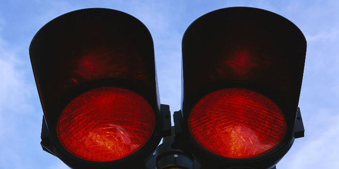 陌陌7.71亿美元收购的探探因违规遭下架 探探